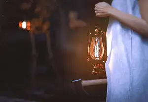 New Orleans Dim Corner Haunted Walking Tour with True Crime Stories